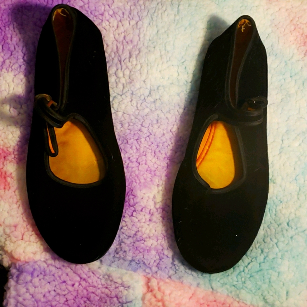 Ballet shoes